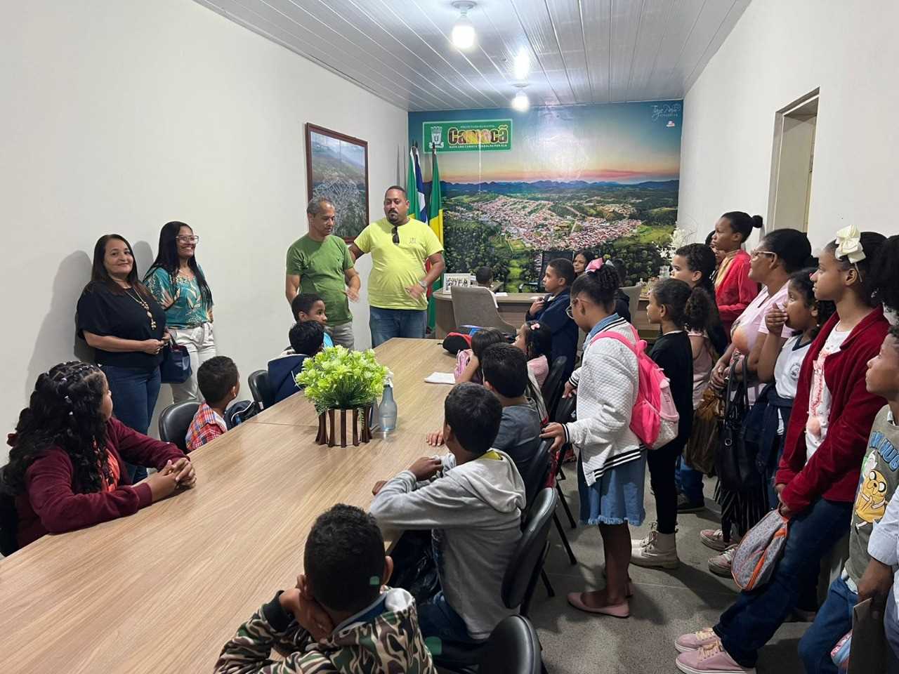 Camacã: Secretaria de Educação premia mais alunos do Projeto Aluno nota 10, parte II